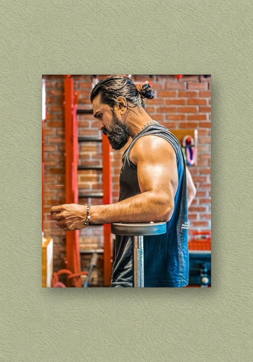 Mega PowerStar RamCharan | Iron Will Gym Candid Poster